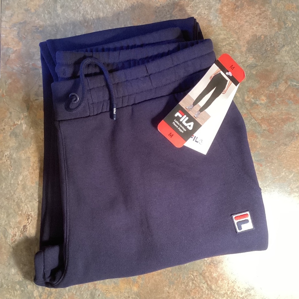 FILA Ladies Heritage Fleece Jogger Pants Size Medium/Large NWT